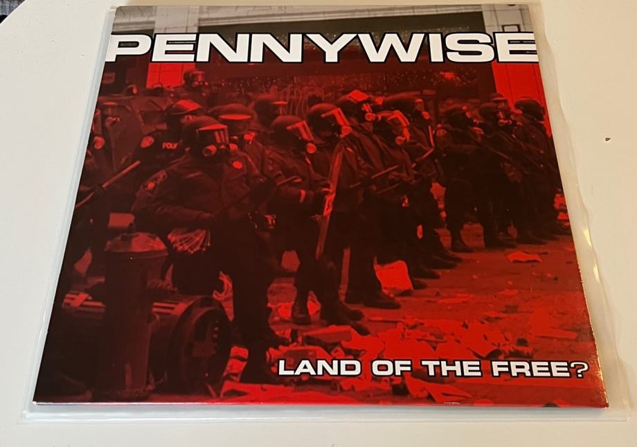 Pennywise – Land Of The Free?