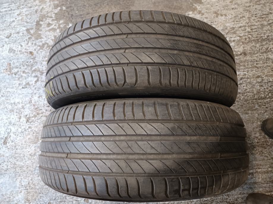 2 gume 215 55 R17 Michelin Primacy4, dot 5120, 5.5mm, obje 70eura