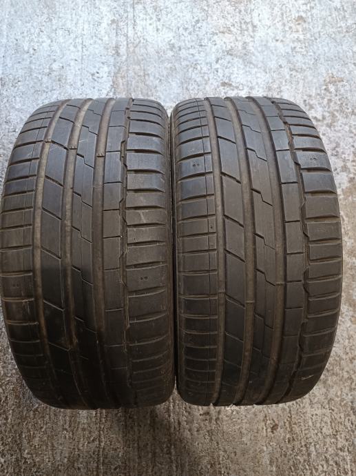 2 gume 255 40 R19 Hankook Evo3, dot 5121, 6.5mm, obje 110eura