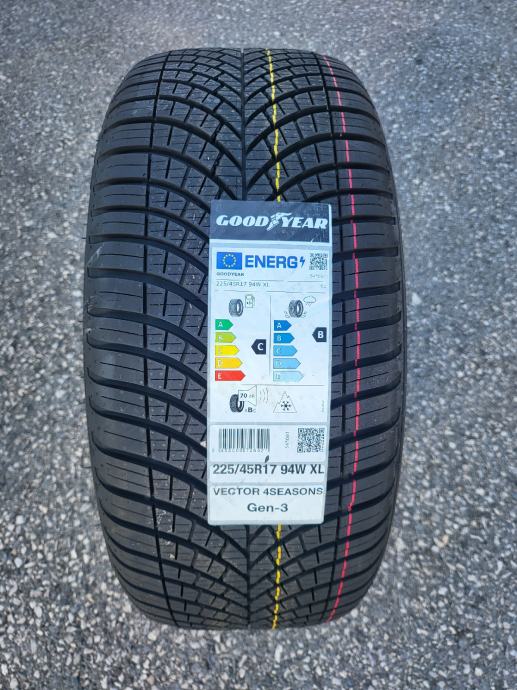 225/45/17 nove cjelogodišnje Goodyear Vectot 4S G3 DOT23