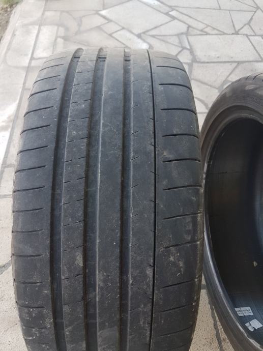 245/40 ZR19 MICHELIN