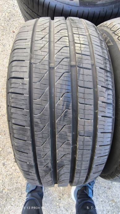 Cjelogodišnje Gume PIRELLI 225/45/17"