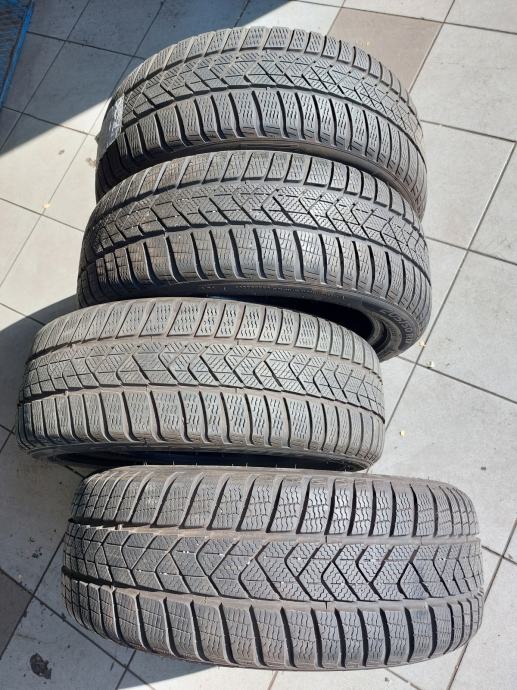 Dot2021 Zimske gume Pirelli SZ3 205/50/17 zimska 4 kom.