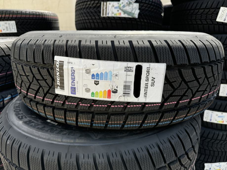 Dunlop WINTERSPORT SPT 5 SUV 215 / 60  R 17