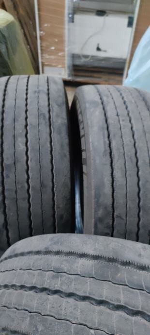 GUME 315/60 R22,5 Vodeće