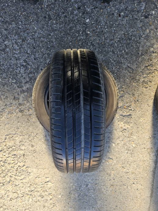 Gume Bridgestone 195/55/16 ljetna 2 kom.