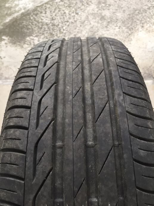 Gume Bridgestone 195/65/15 ljetna  DOT 2616