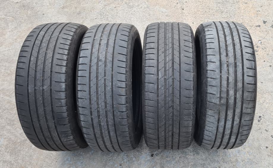 Gume Bridgestone 225/50/R17