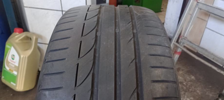 Gume Bridgestone 245/40/18 ljetna 2 kom.