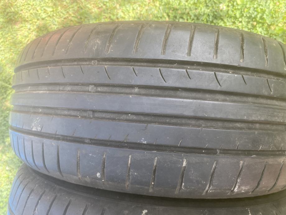 Gume Dunlop 205/55/16 ljetna 2 kom.