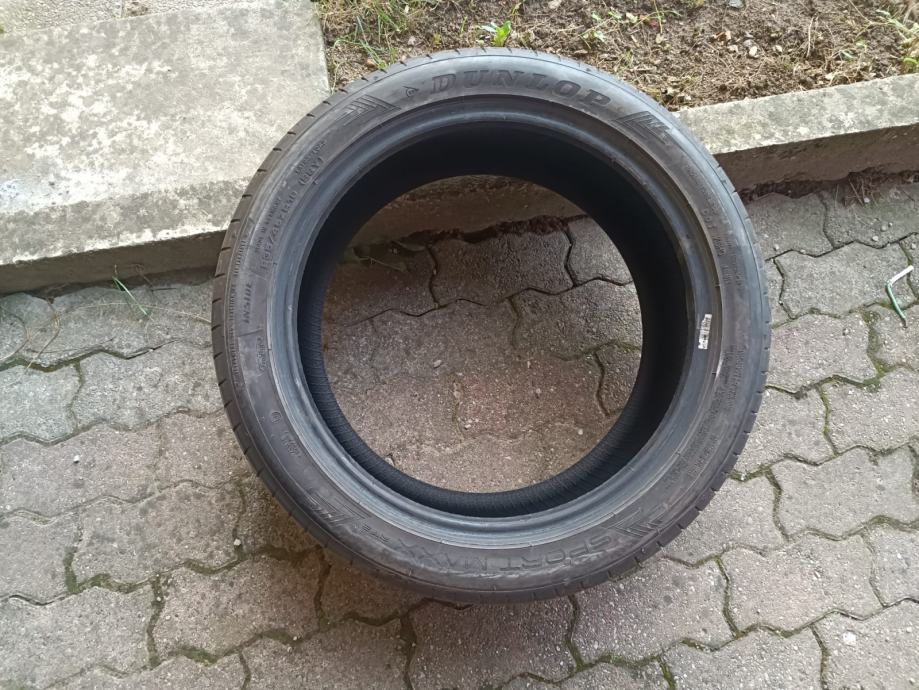 Gume Dunlop 235/45/18 ljetna 4 kom.