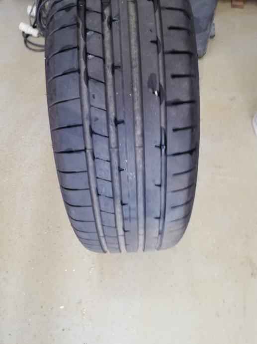 Gume Dunlop 235/55/17 ljetna 4 kom.