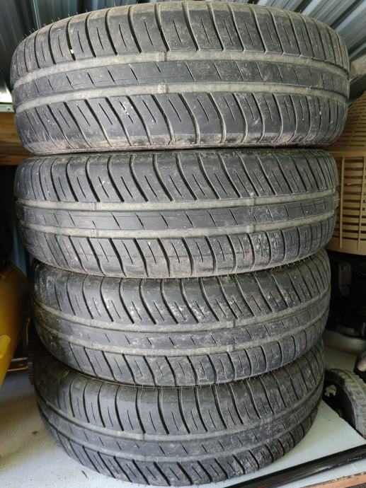 Gume Goodyear 175/65/15 ljetna 4 kom.