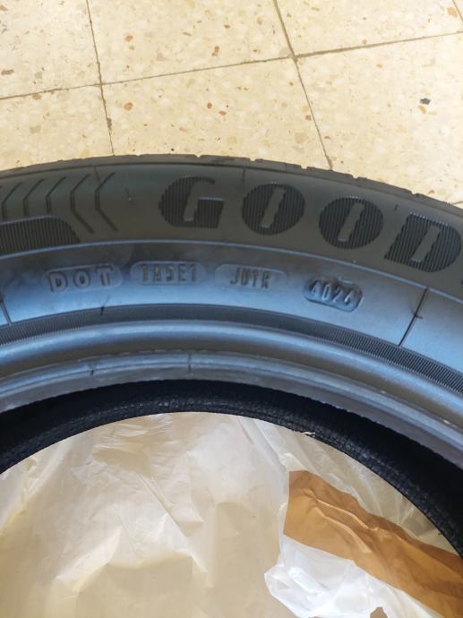 Gume Goodyear 205/55/17 ljetna 4 kom.