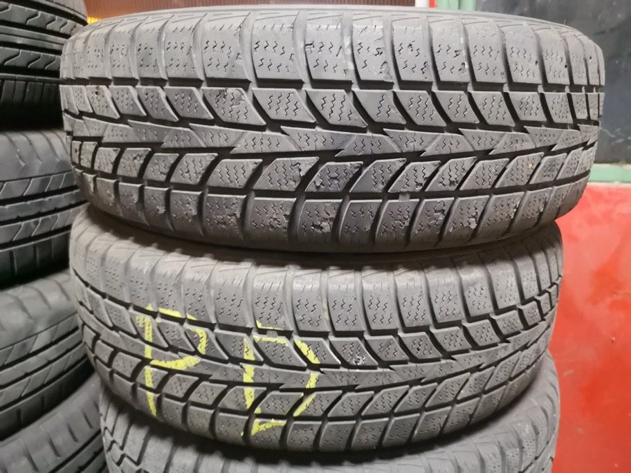 Gume Hankook 175/65/14 zimska 2 kom.