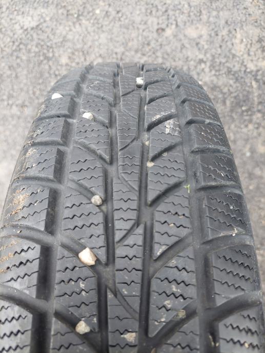 Gume Hankook 175/70/13 zimska 4 kom.