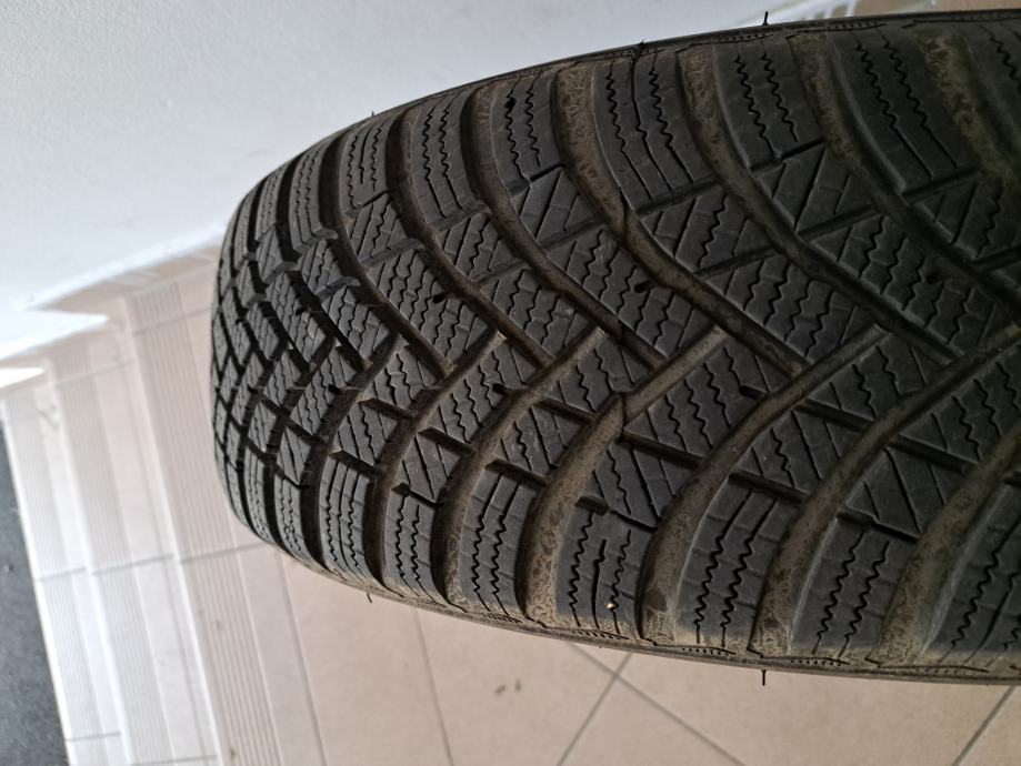 Gume Hankook 185/65/15 zimska 1 kom.