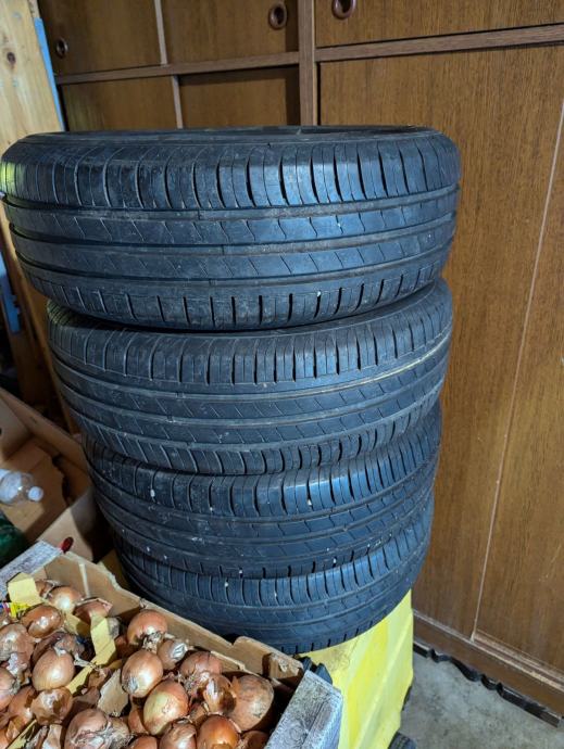 Gume Hankook 195/60/15 ljetna 4 kom. sve za 50€,