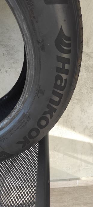 Gume Hankook 215/65/17 ljetna 4 kom.