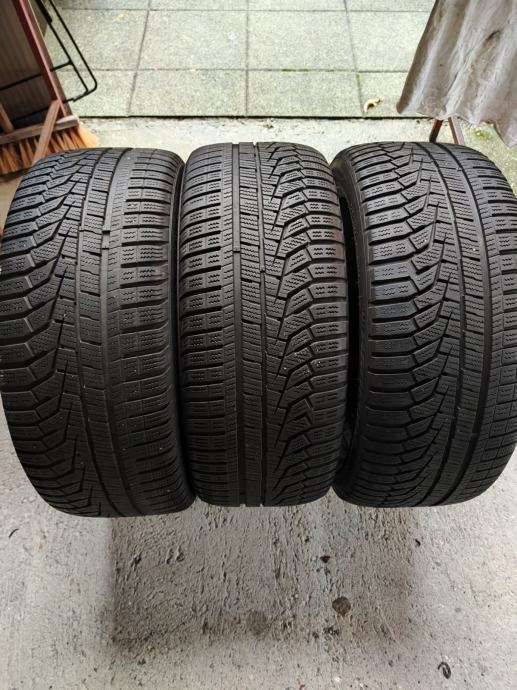 Gume Hankook 225/40/18 zimska 1kom