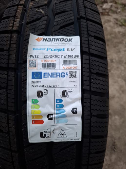 Gume Hankook 225/65/16 zimska 2 kom.