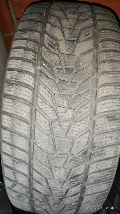 Gume Hankook 255/45/20 zimska 4 kom.