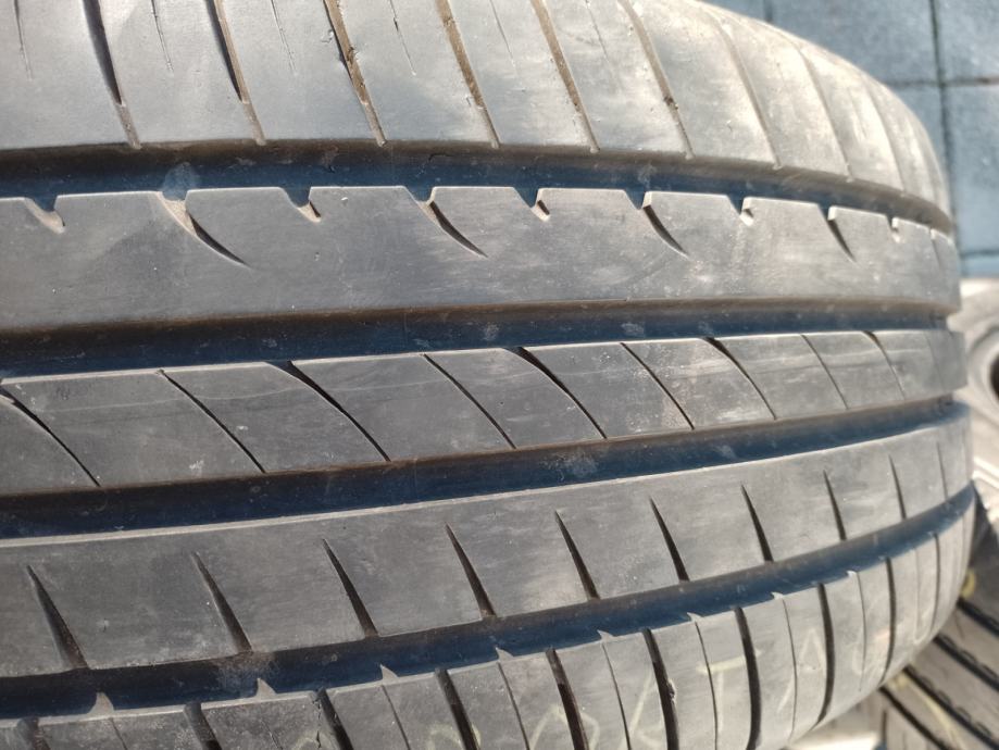 Gume Hankook i Nokian 225/60/17 ljetna 4 kom.