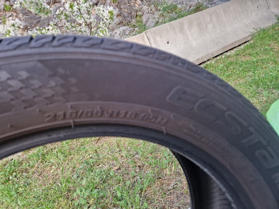 Gume Kumho 215/55/18 ljetna 4 kom.