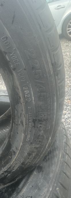 Gume Kumho 225/45/18 ljetna 4 kom.