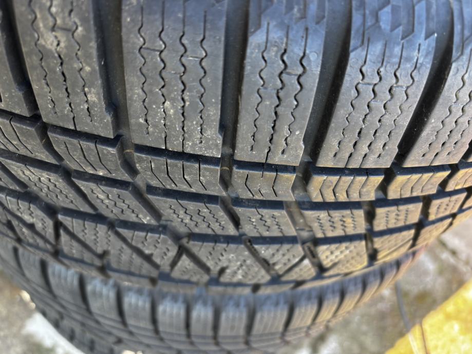 Gume Kumho 275/45/20 zimska 4 kom.