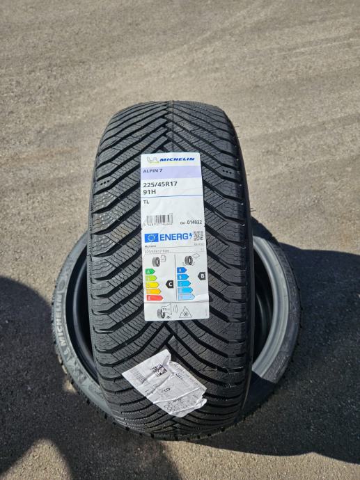 GUME MICHELIN Alpin 7  225/45/17 _____ 155,99 €/kom - DOT3824