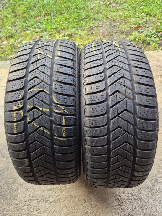 Gume Pirelli 225/45/18 zimska 2 kom.