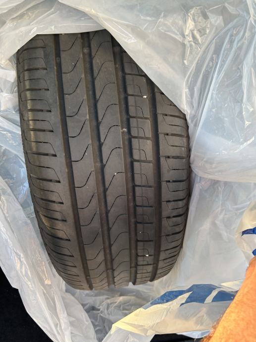 Gume Pirelli 235/50/19 ljetna 4 kom.