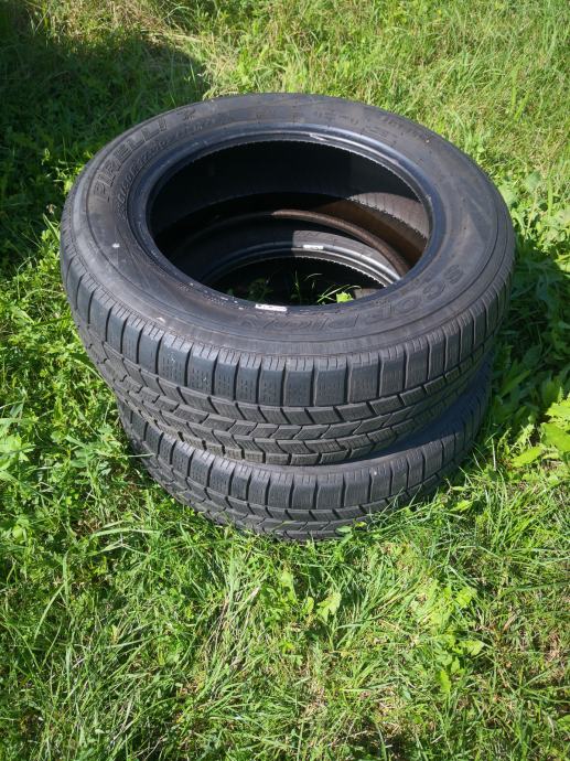 Gume Pirelli 235/60/17 zimska 2 kom.dot ,17