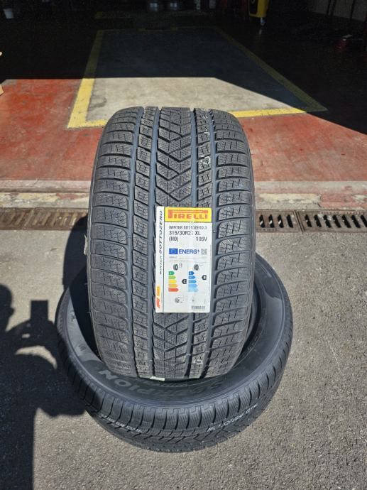 GUME PIRELLI WSZ3 N0  315/30/21 _____ 451,16 €/kom - DOT3523