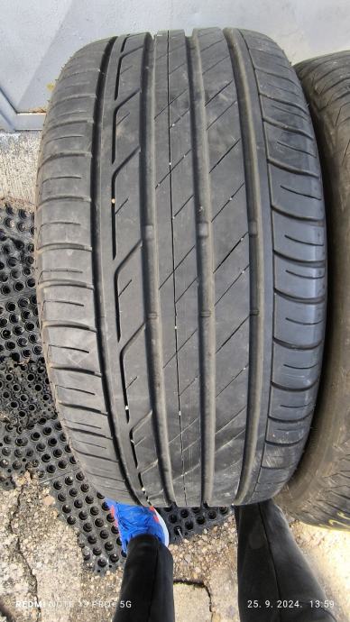 Ljetne Gume BRIDGESTONE 225/55.