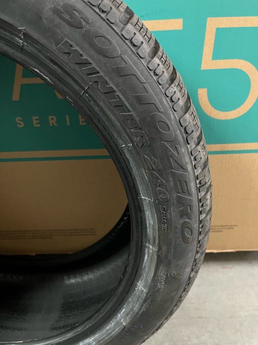 Pirelli SottoZero 235/45/18 zimska 1 kom.