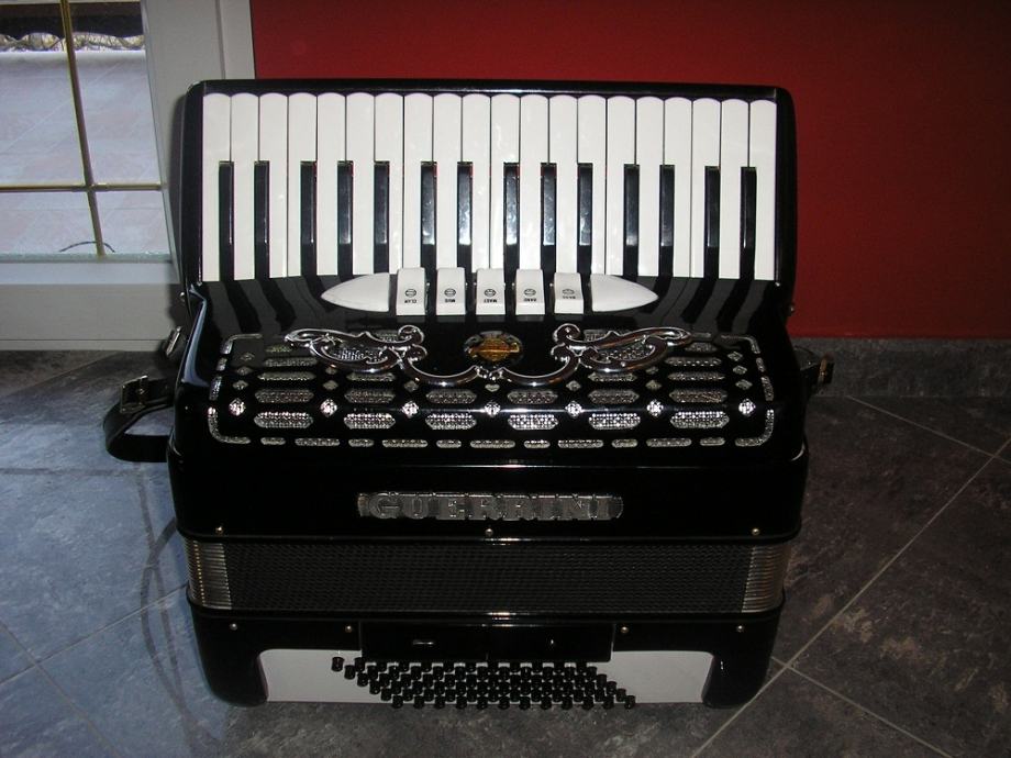 Harmonika Guerrini Model 621