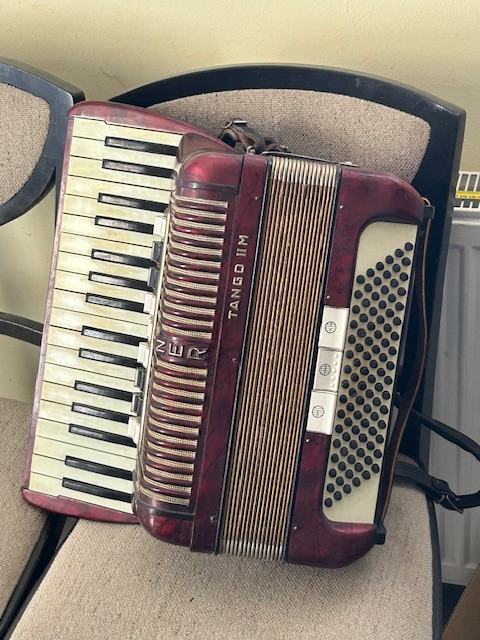 Harmonika Hohner  Tango II M 96 basova