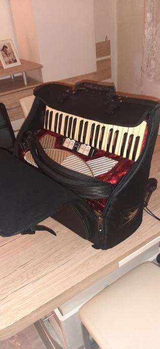 Hohner 120 basova