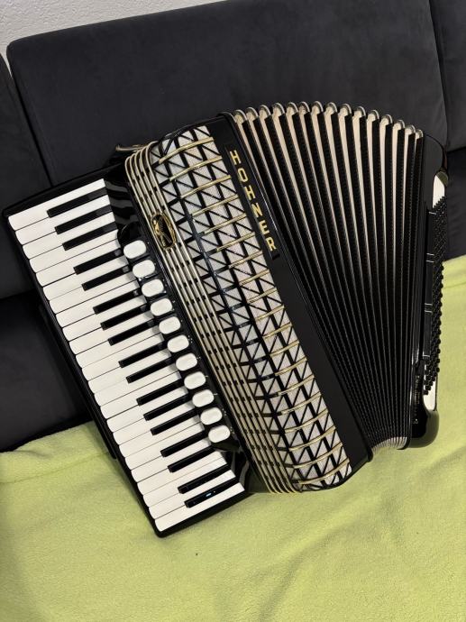 Hohner Atlantic IV N DeLuxe