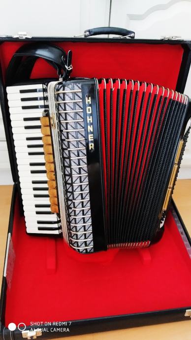 HOHNER ATLANTIK IV DE LUXE