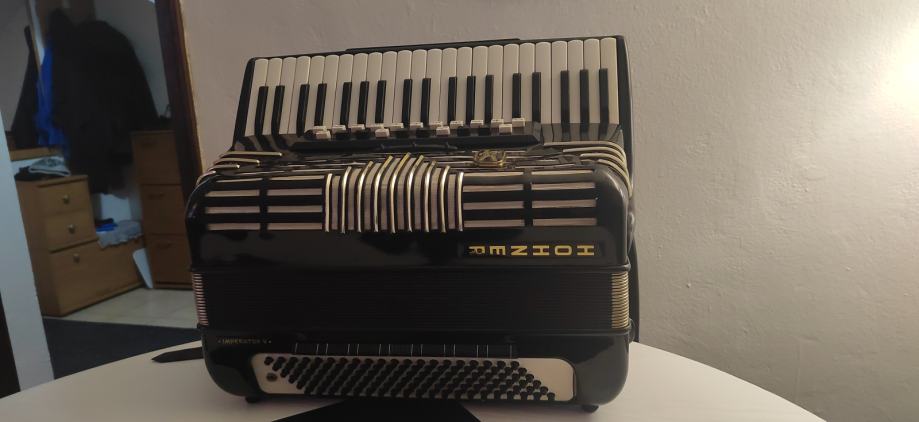 Hohner Imperator V