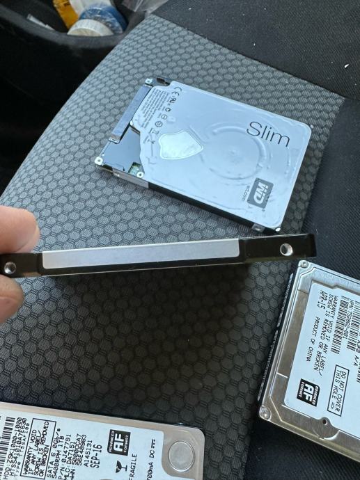 Hard disk 1TB slim