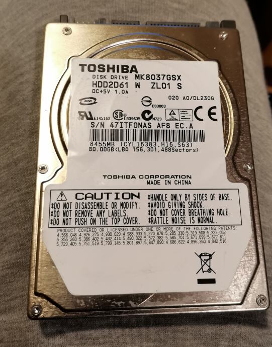 SATA HDD 2,5" TOSHIBA 2 komada