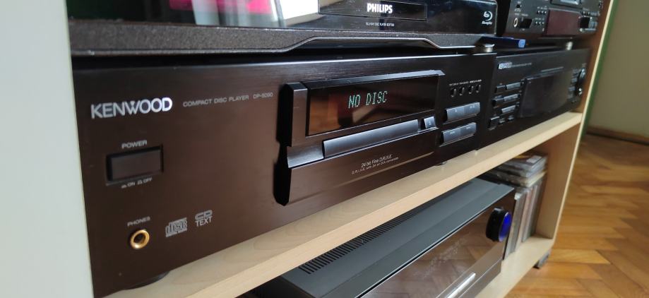 Kenwood cd player DP 5090