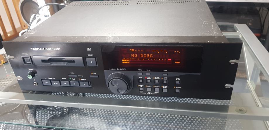 Tascam MD 801P mini disc