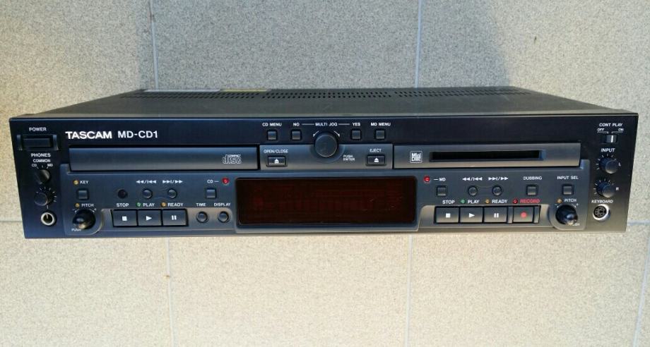 Tascam MD CD1 Recorder Player