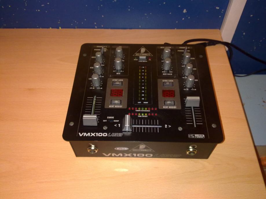 behringer vmx100