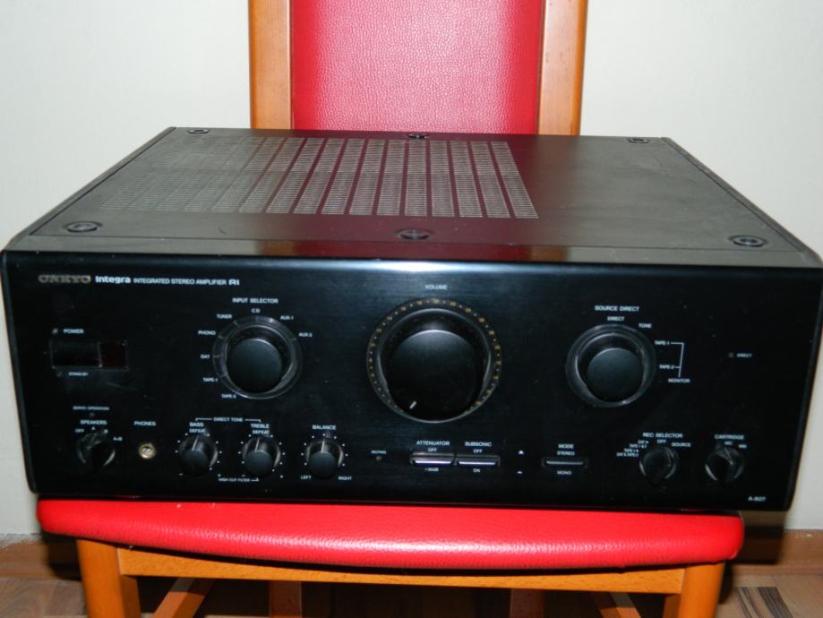 ONKYO INTEGRA R1 A807 POJAČALO